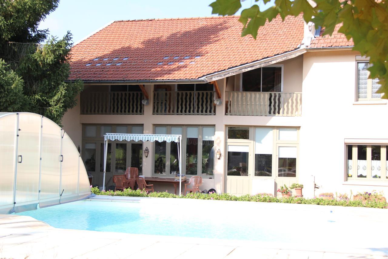 Sous Le Figuier Bed & Breakfast Saint-Siméon-de-Bressieux Eksteriør bilde