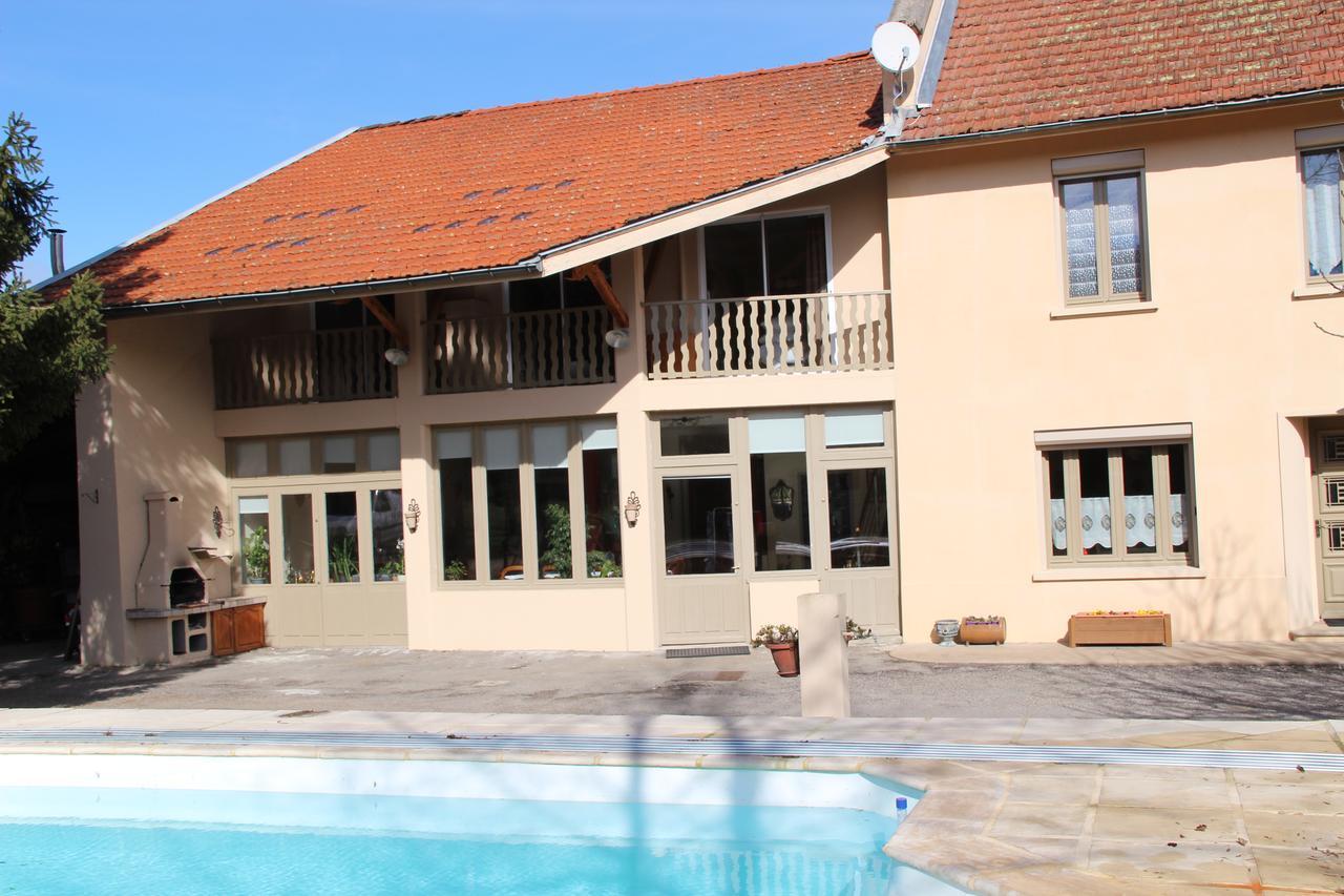 Sous Le Figuier Bed & Breakfast Saint-Siméon-de-Bressieux Eksteriør bilde
